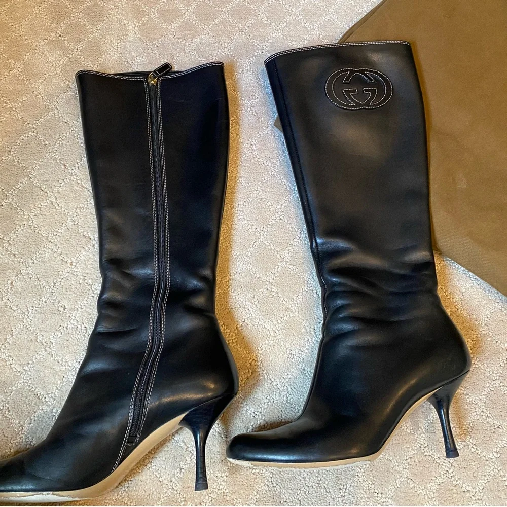 Gucci Logo Boots - Picture 2 of 10